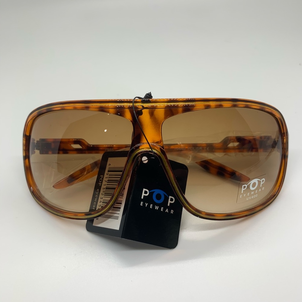 Pop eyewear